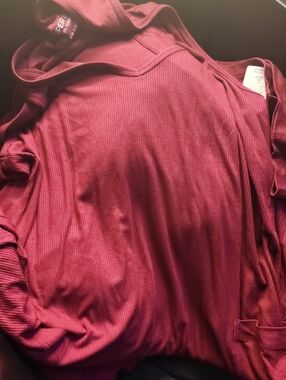 Raspberry sleep gown